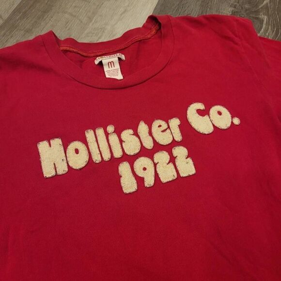 Vintage Hollister Long sleeve shirt red Christmas top - Picture 2 of 6